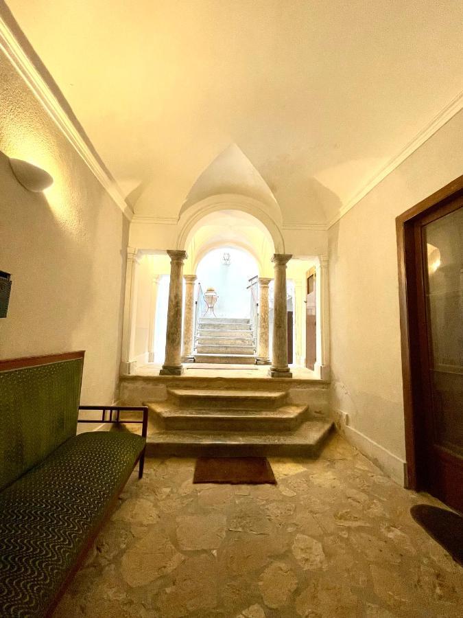 Duende Appartement Trapani Buitenkant foto